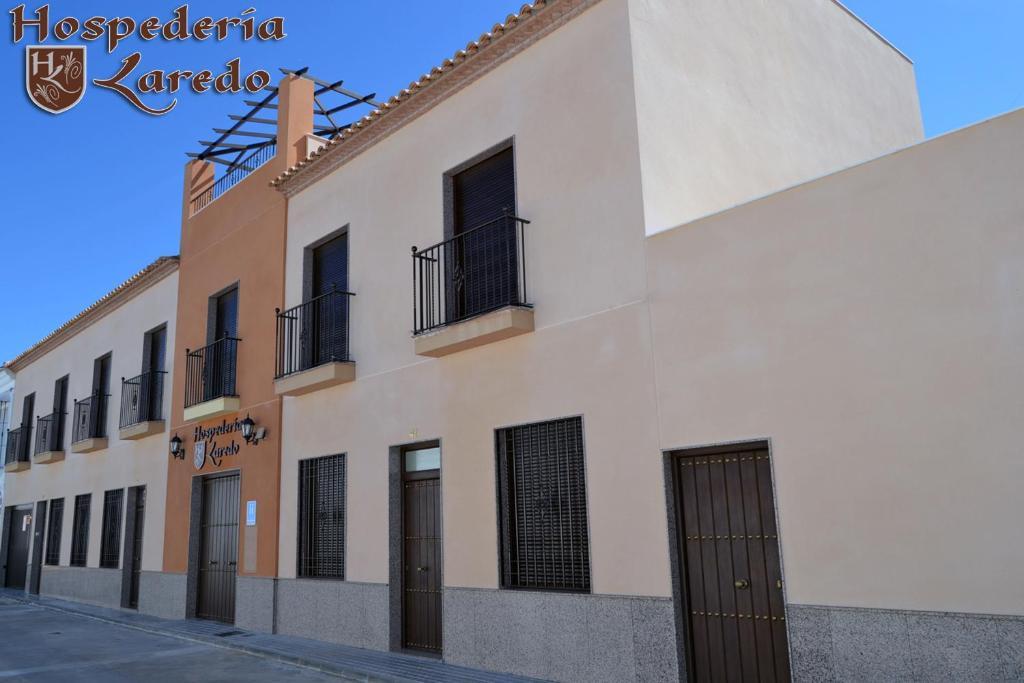Hotel Hospederia Laredo La Carlota Esterno foto